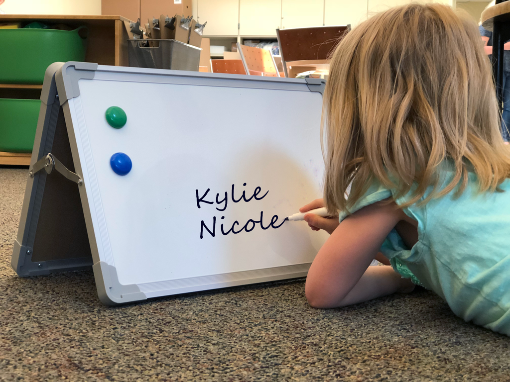 20x16 Magnetic Desktop Dry Erase Easel Set