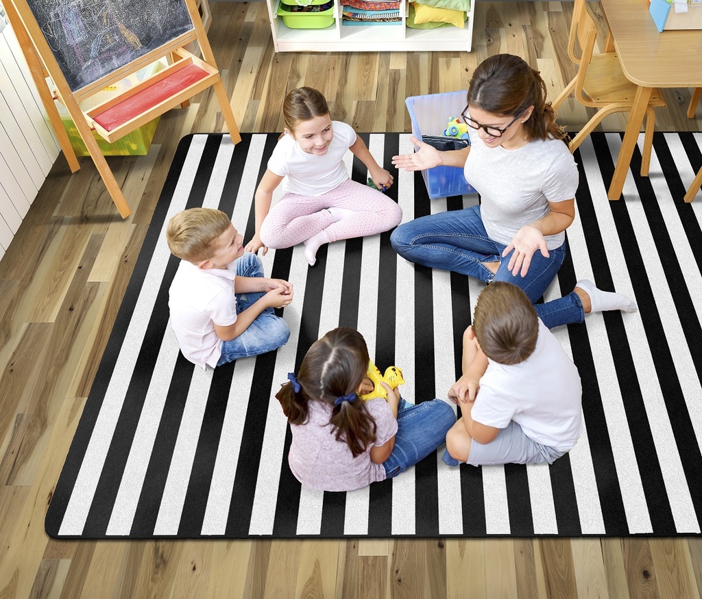 Simply Stylish Black & White Stripe 7'6" X 12' Rectangle Carpet 